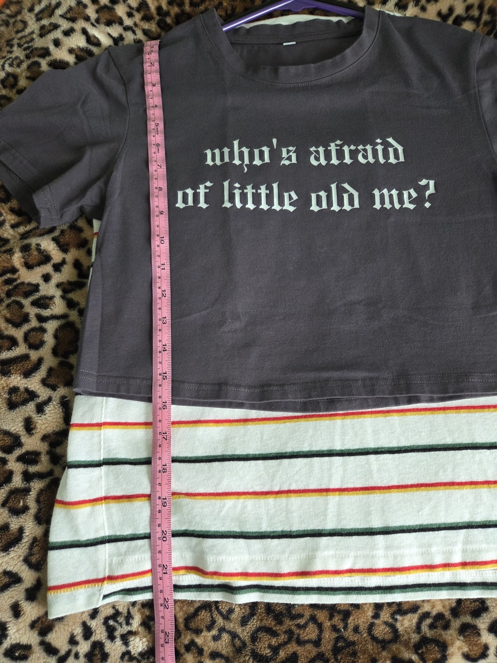 Cropped "Who's Afraid Of Little Old Me tee - Picture 3 of 7
